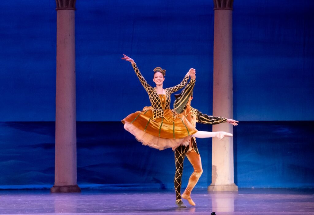 LA Ballet "The Nutcracker" - Harlequin and Columbine - Photo by Cheryl Mann Productions.