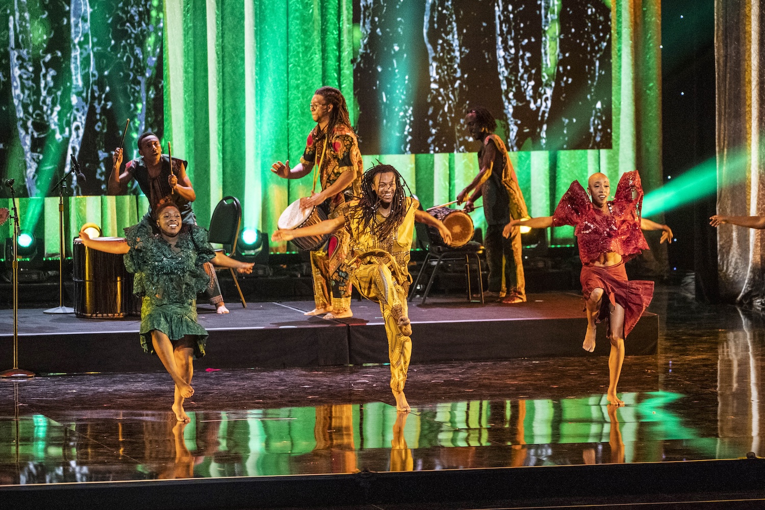 Le Ballet Dembaya at LA County Holiday Celebration. Photo by Timothy Norris