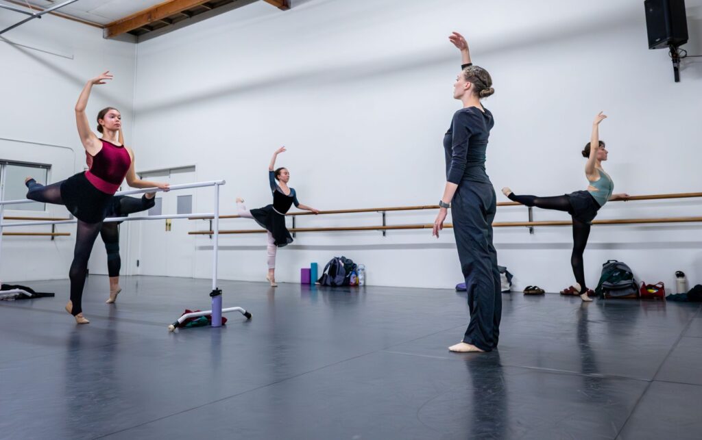 New Classics Ballet Theatre - Lauren Steele teaching workshop class - Photo courtesy of NCBT.