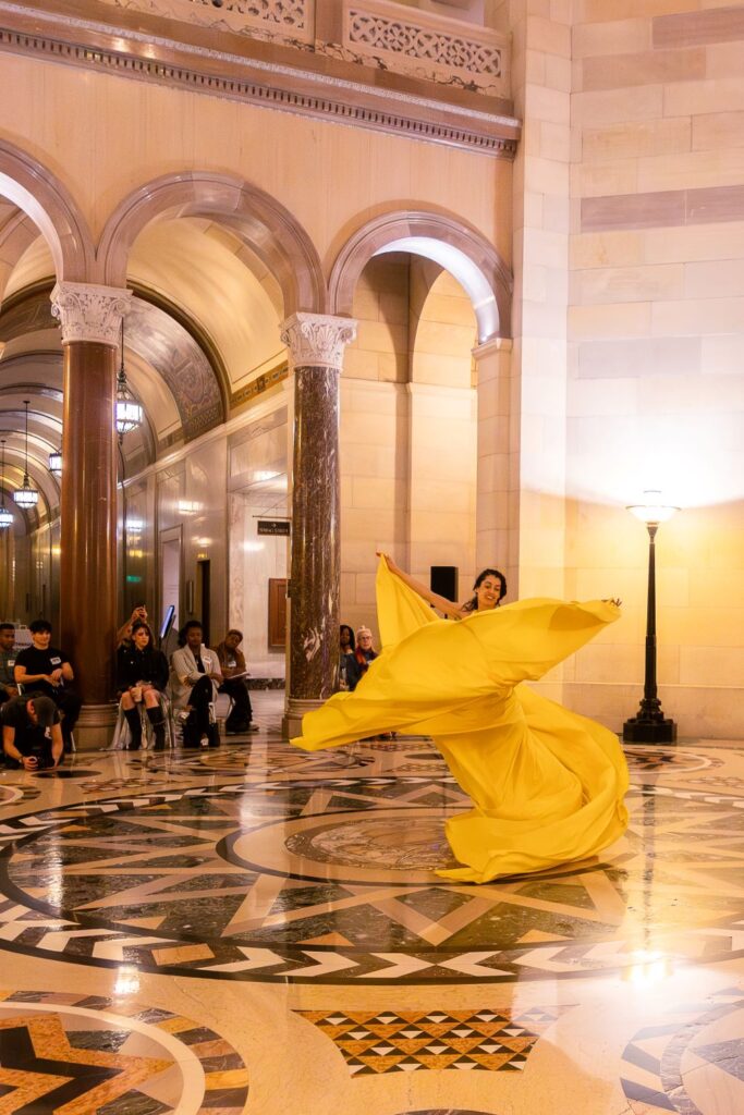 Heidi Duckler Dance - "A Living Legacy: Vortex!" - Photo by Ginger Sole Photography.