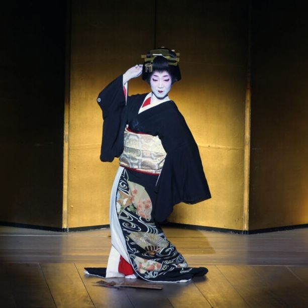 Wai No Kai. Photo by Toyo Miyatake Studio