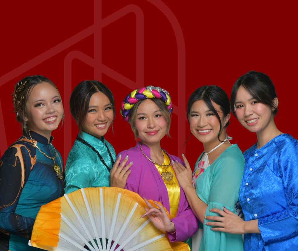 Thúy Vân Dance - Photo courtesy of the company.