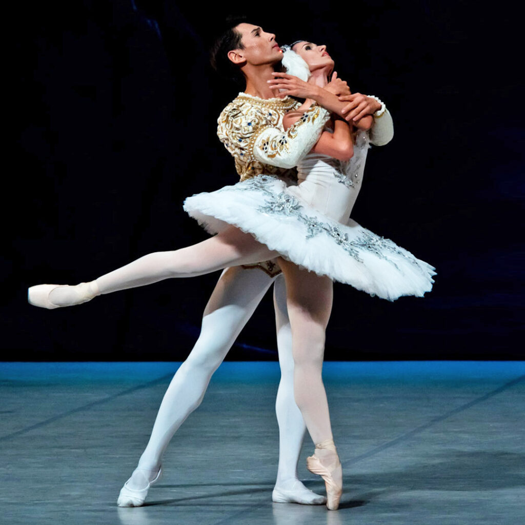 World Ballet Company in "Swan Lake" - Photo courtesy of WBC.