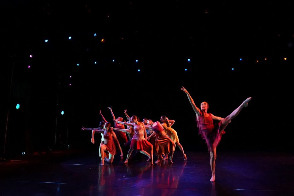 Loyola Marymount University Dance students - Photos courtesy of LMU Dance.