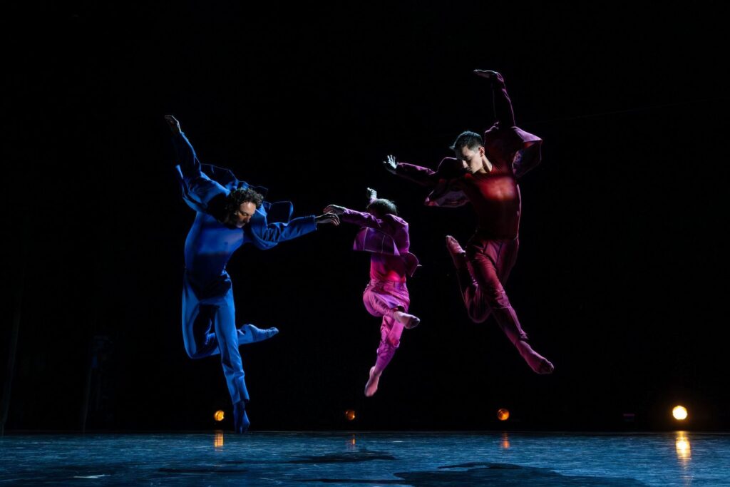 Backhausedance in "Everywhere, But Here" by Tommie-Waheed Evans - Photo by Adrien Padilla.