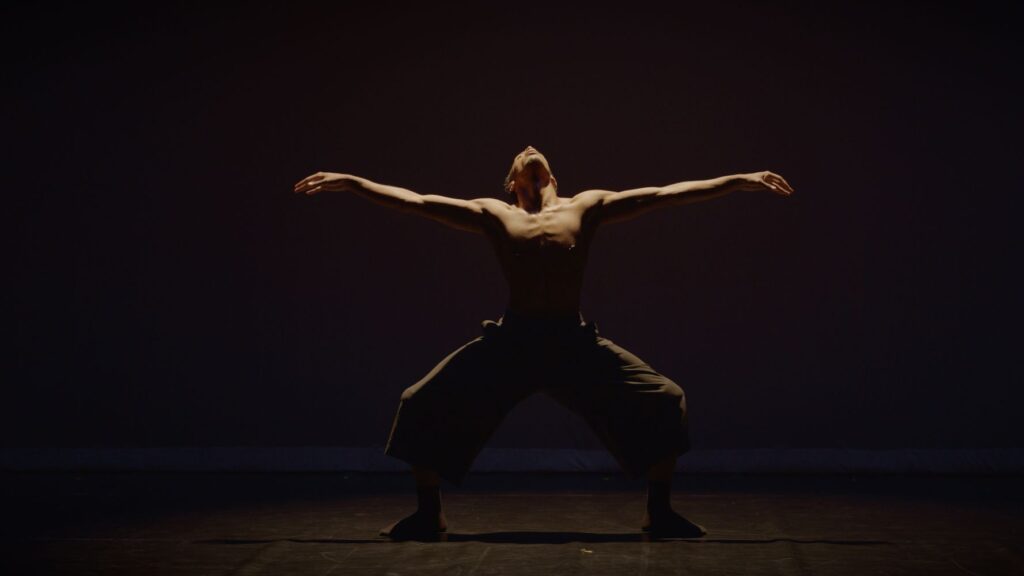 BODYTRAFFIC - Chandler Davidson in "Monochant" Choreography by James Gregg - Photo by Guzman Rosado.