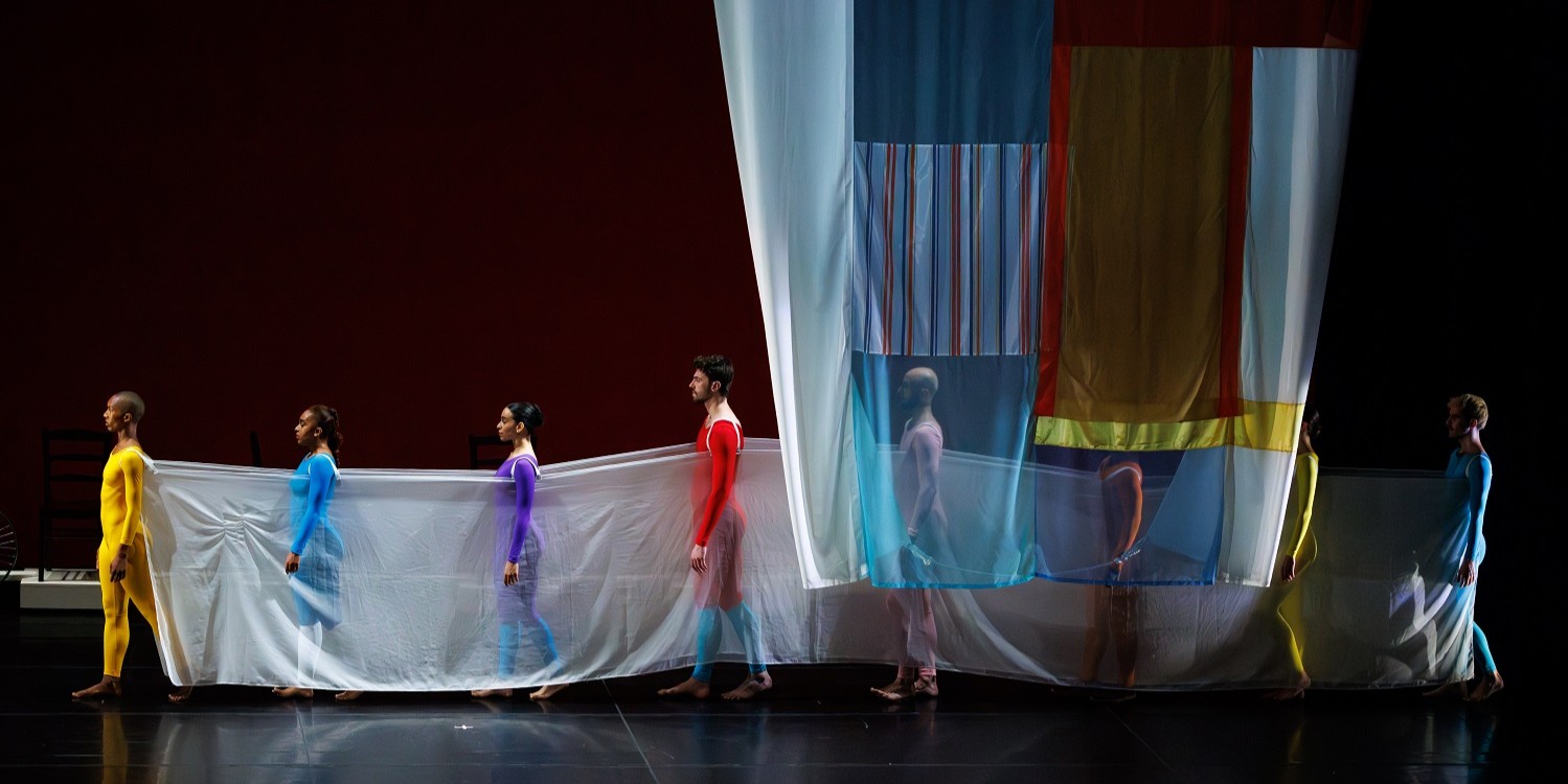 Trisha Brown Dance Company in Travelogue (1979), Choreography by Merce Cunningham - Dancers Savannah Gaillard, Spencer Weidie, Catherine Kirk, Burr Johnson, Patrick Needham, Jennifer Payán, Claude CJ Johnson. Ashley Merker - Photo by Ben McKeown, courtesy of the American Dance Festival.