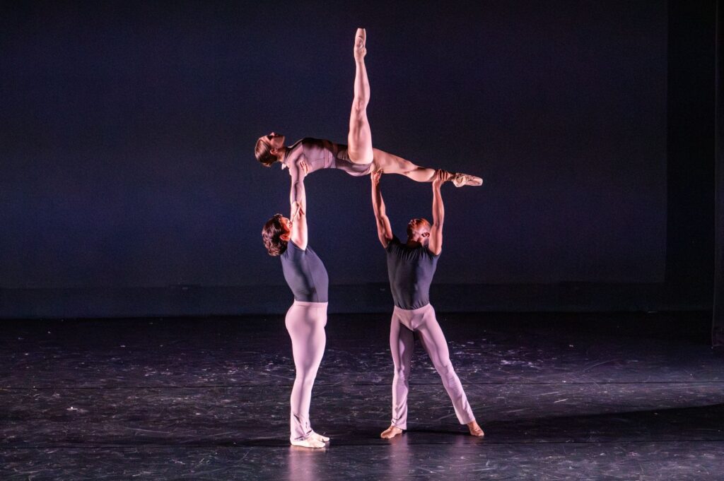 Balletfest2026 - Cayce Cavett, Demetrious Reed and Cassandra Thomas in "Blindsided" Choreography by Deanna Stanton - Photo by Scott Edwards.