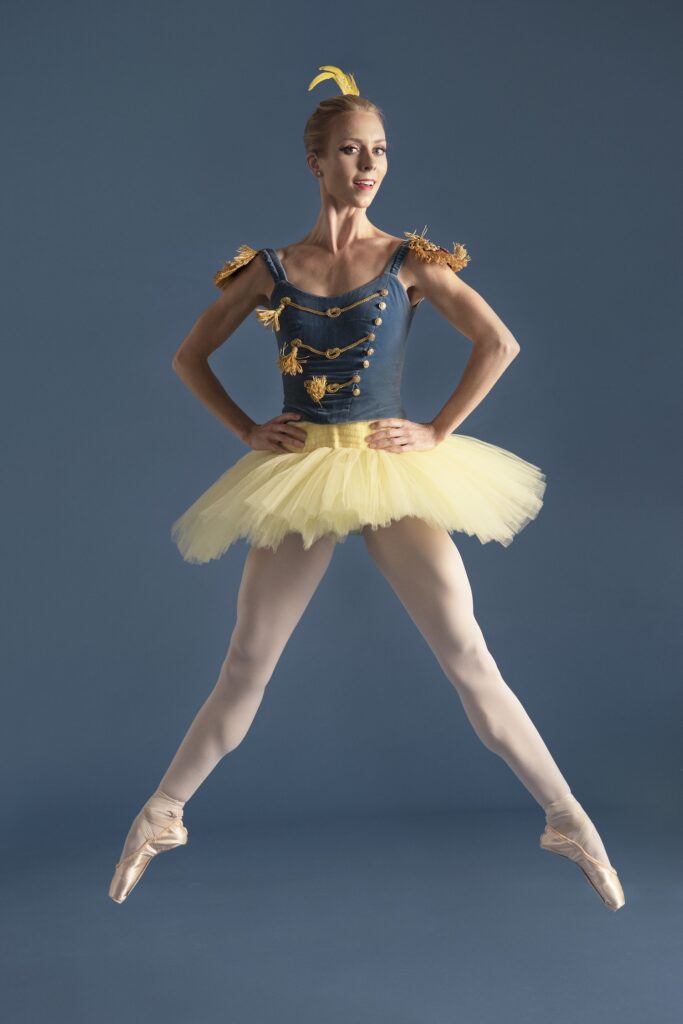 American Contemporary Ballet’s Victoria Hulland - Photo by Ryan Ward.