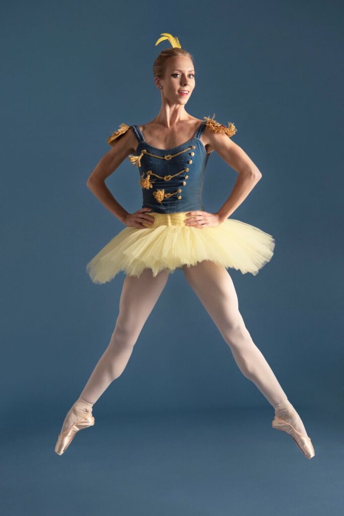 American Contemporary Ballet’s Victoria Hulland - Photo by Ryan Ward.