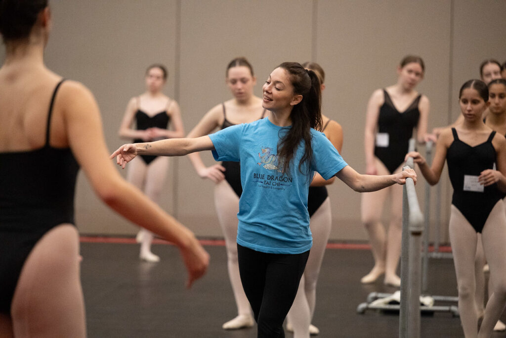 Melody Mennite Walsh teaching at Ballet Alliance - Photo courtesy of the artist.