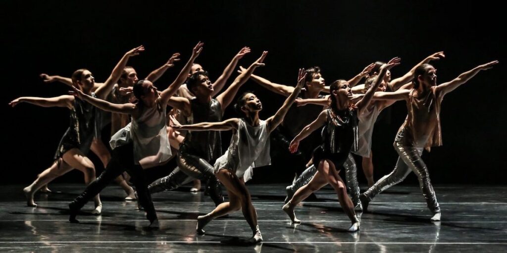 Backhausdance - Photo by Shawna Sarnowski.