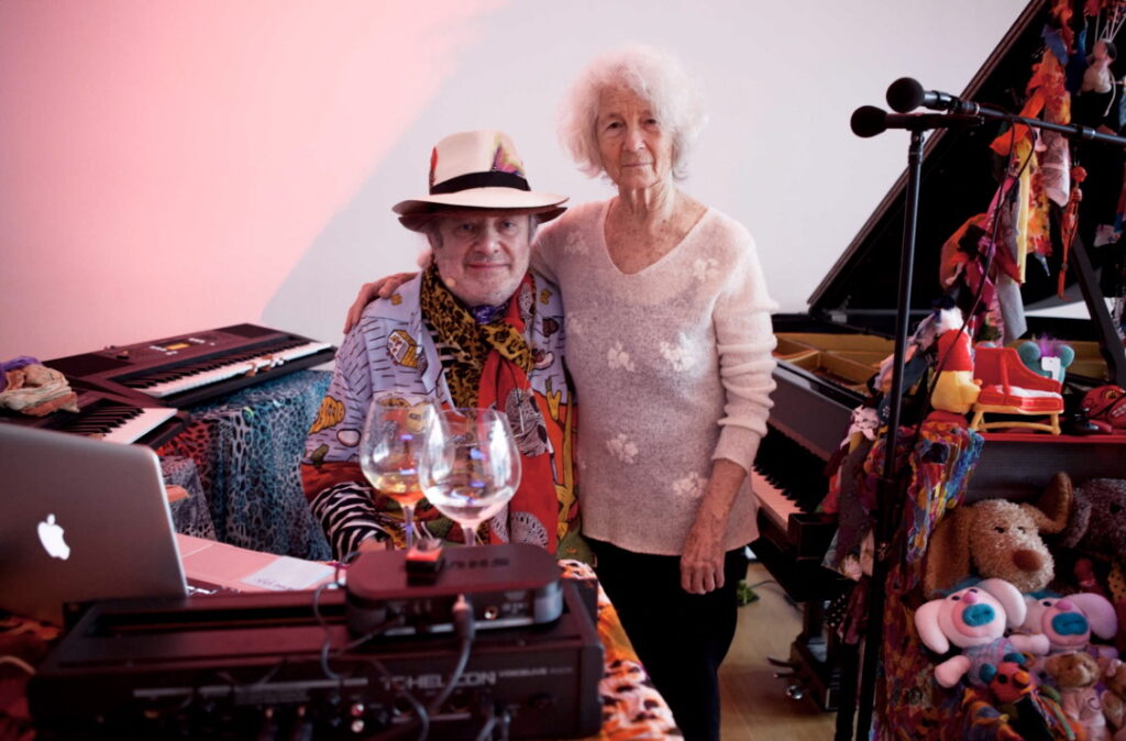 Simone with Charlemagne Palestine. Photo by Daniele Molajoli, 2014.