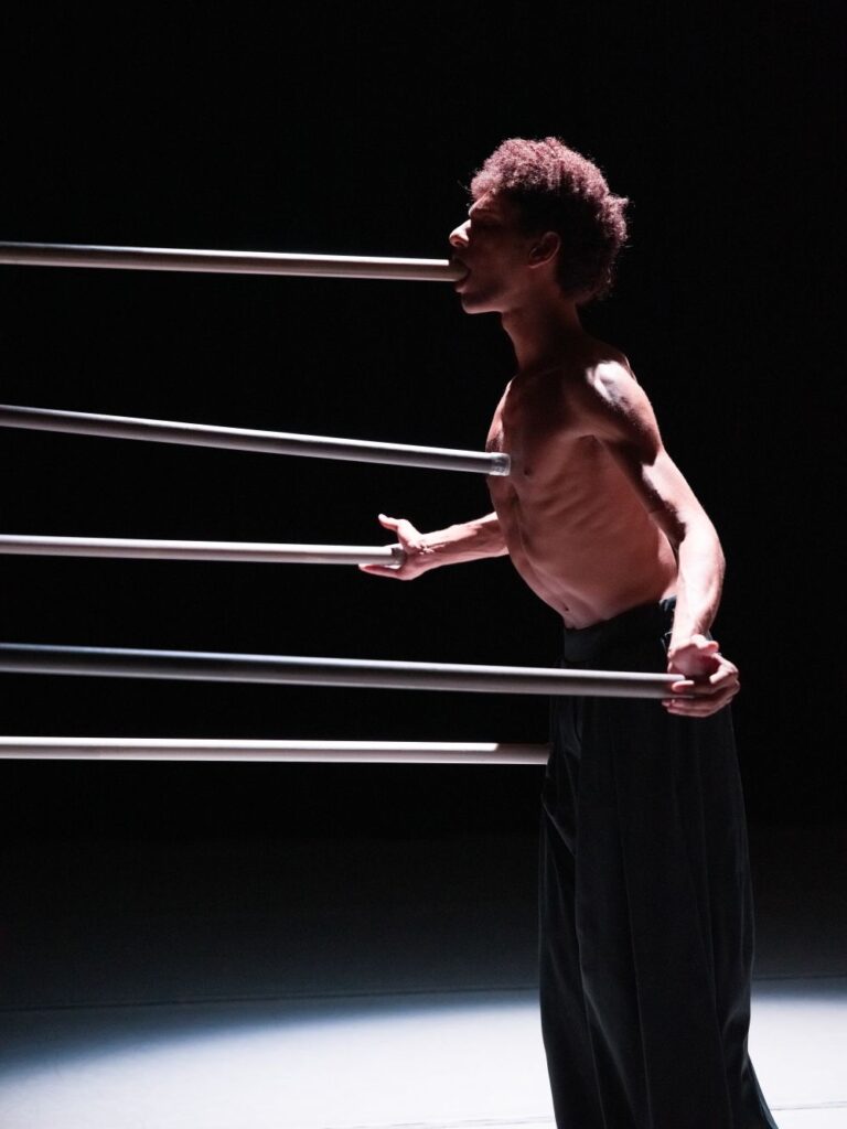 "Stroke," Choreographed by Mike Tyus and Diego Vega Solorza - Photo by Luca Renzi.