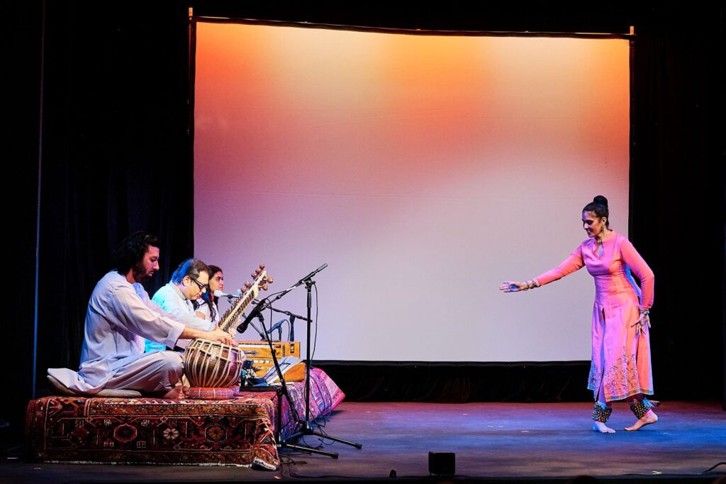 Rukhmani Mehta with Jayanta Banerjee on Sitar, Salar Nader on Tabla, and singer/vocalist Varnika Bhat - Photo by Michael C. Palma.