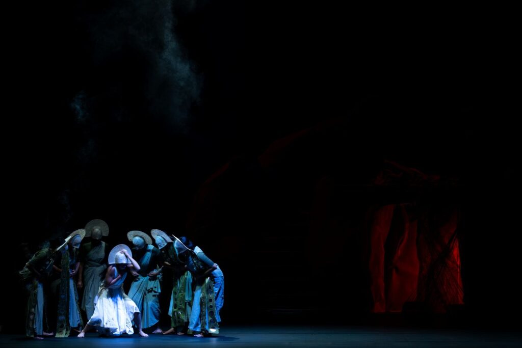 Akram Khan Company in “Thikra: Night of Remembering” - Photo by Jason Williams, CAP UCLA.