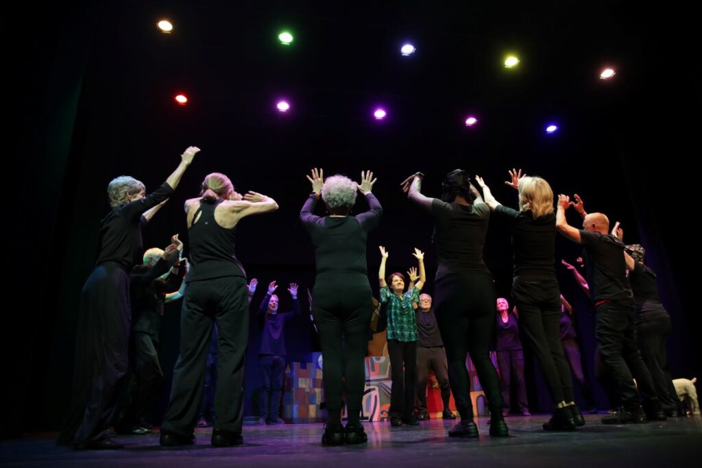 Dancing Through Parkinson's in performance - Photo by Jaya Kang.